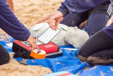 AED in victim drowning